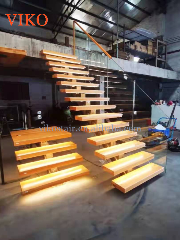 VIKO Fashionable and Simple Indoor LED Mono Stringer Staircase Supports Customization